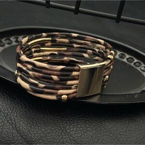 3/$15Charm Jewelry Handmade Multi-Layer Leopard Magnet Buckle Bracelet For Women